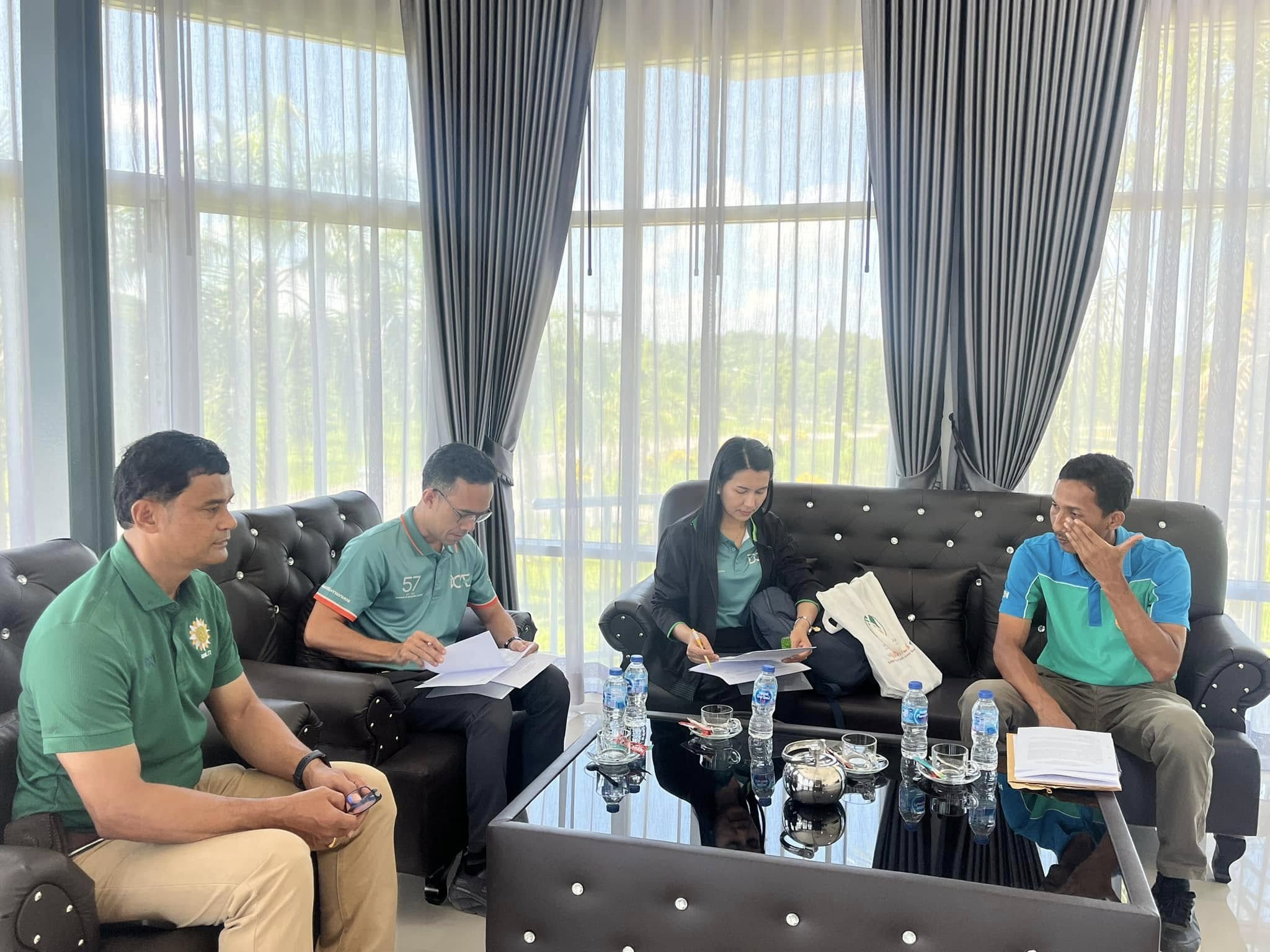 สำนักงานส่งเสริมและพัฒนาการเกษตรที่ 5 จังหวัดสงขลาลงพื้นที่ติดตามความก้าวหน้าการดำเนินงานโครงการส่งเสริมการขยายผลเทคโนโลยีและนวัตกรรมเกษตรที่เหมาะสมเชิงพื้นที่ ณ ศูนย์ขยายพันธุ์พืชที่ 4 จังหวัดนครศรีธรรมราช